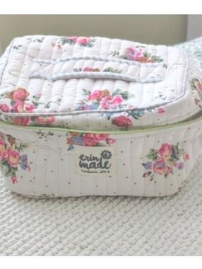 Erin Made Floral Quilted Cosmetic Case in White with Pink Roses